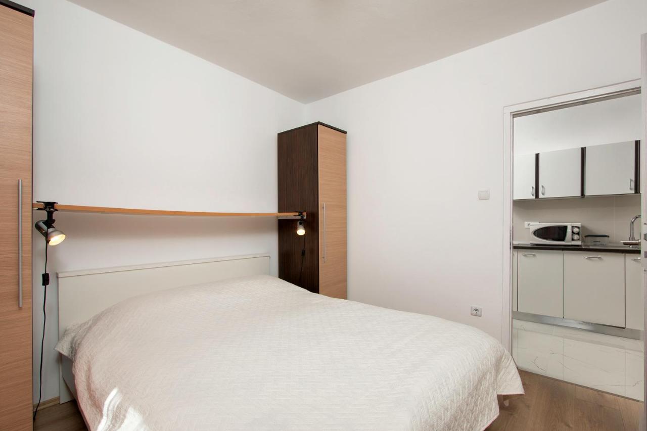 Apartments Marija 821 Pula Exterior photo