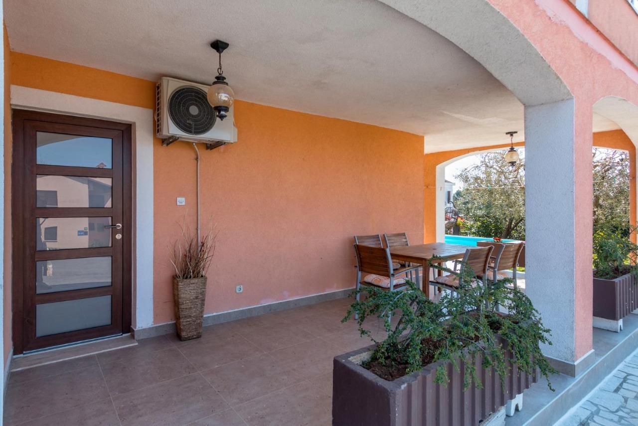Apartments Marija 821 Pula Exterior photo