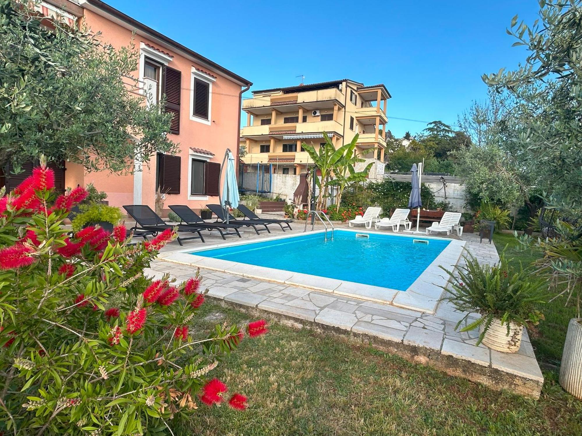 Apartments Marija 821 Pula Exterior photo